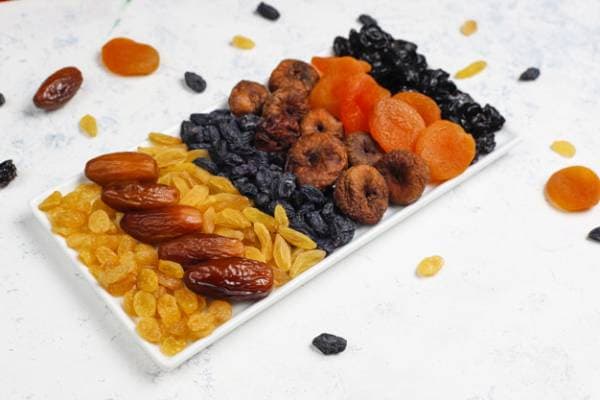خرید میوه خشک با کیفیت عالی و صادراتی